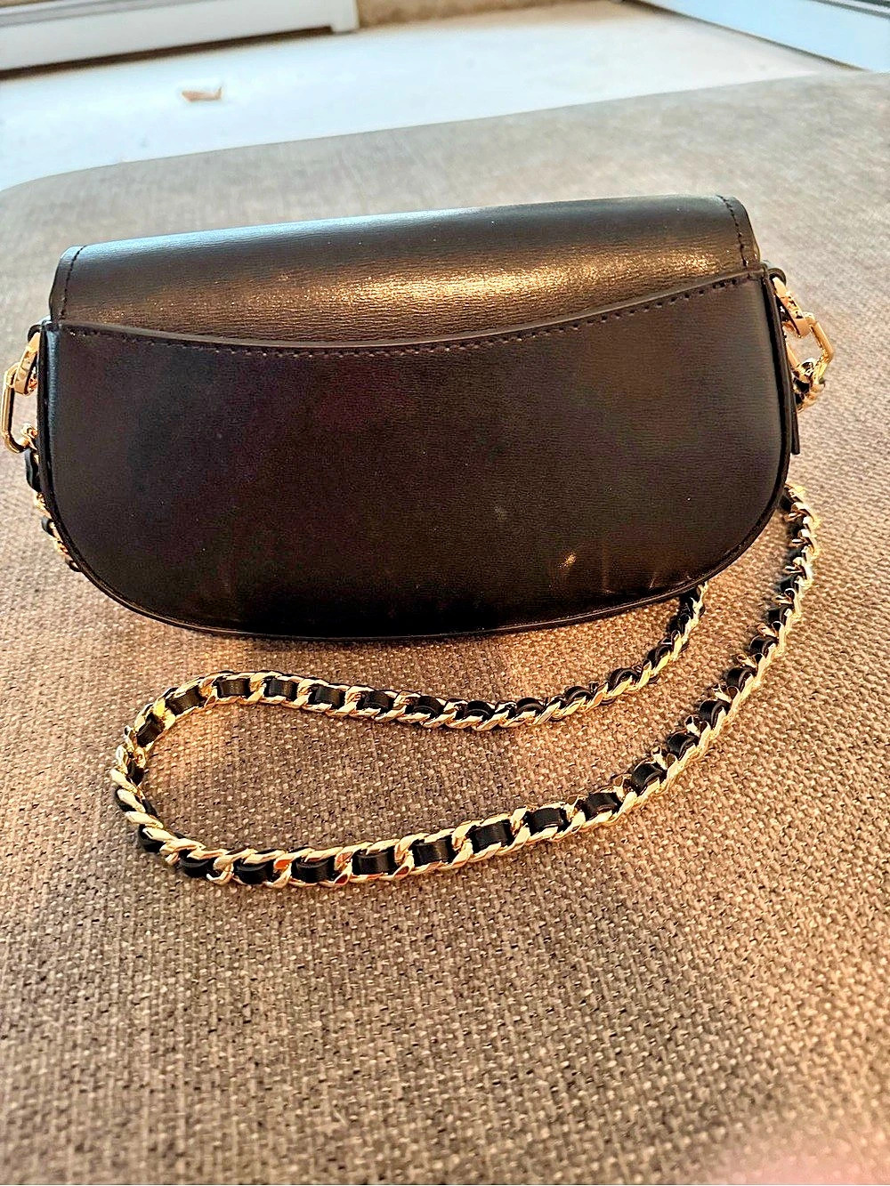 Michael Kors Padlock Chain Crossbody Bag Black - Picture 4 of 5